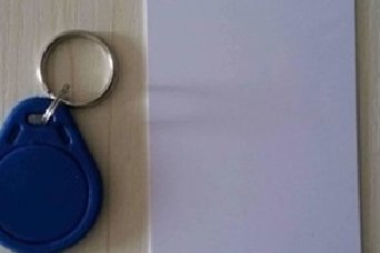 電梯刷卡系統(tǒng)沒啟用單身女孩沒有安全感